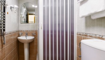 Dvokrevetna soba sa odvojenim krevetima